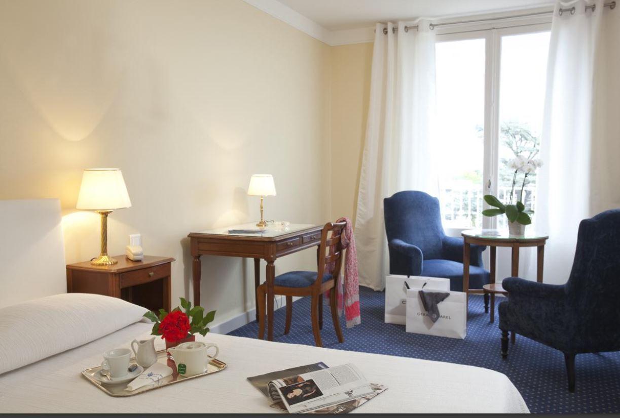 Logis Hotel Royal Saint-Mart رويات المظهر الخارجي الصورة
