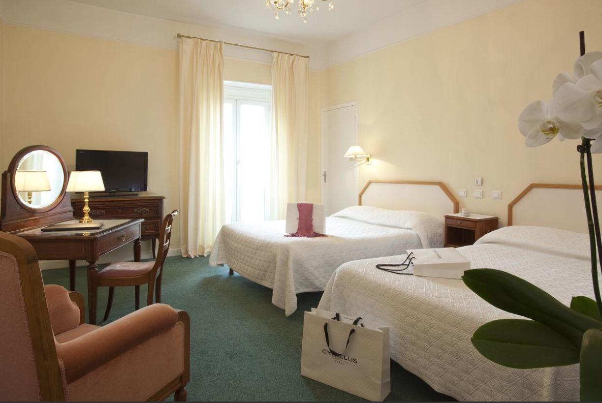 Logis Hotel Royal Saint-Mart رويات المظهر الخارجي الصورة