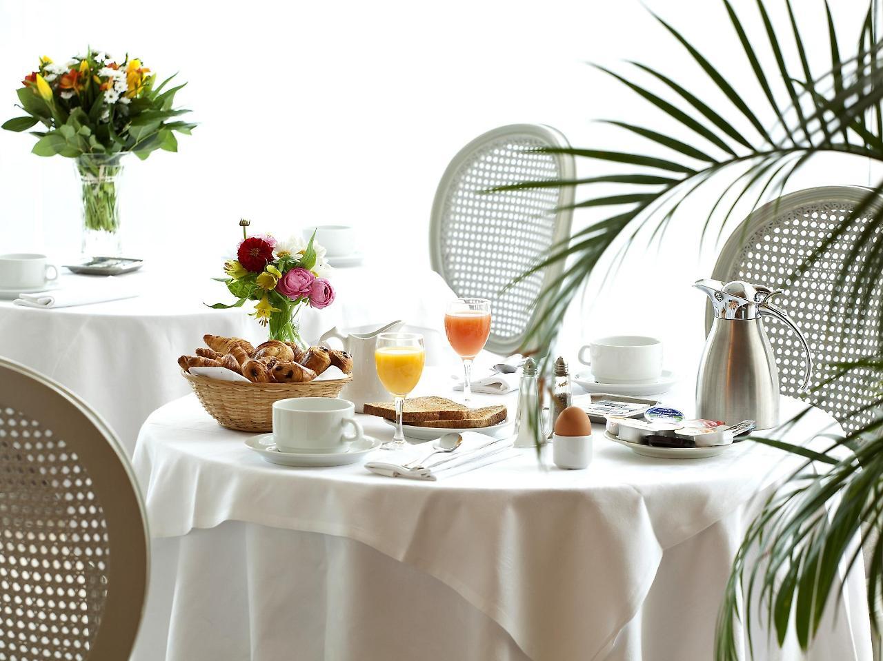 Logis Hotel Royal Saint-Mart رويات المظهر الخارجي الصورة