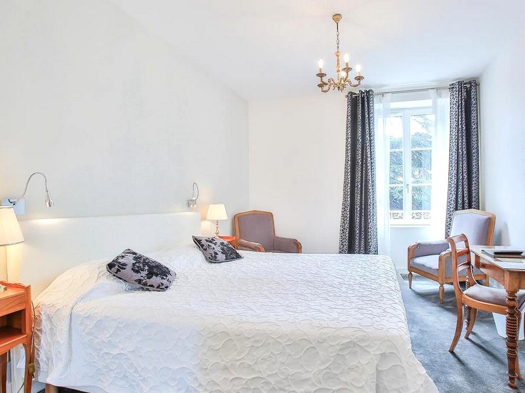 Logis Hotel Royal Saint-Mart رويات المظهر الخارجي الصورة