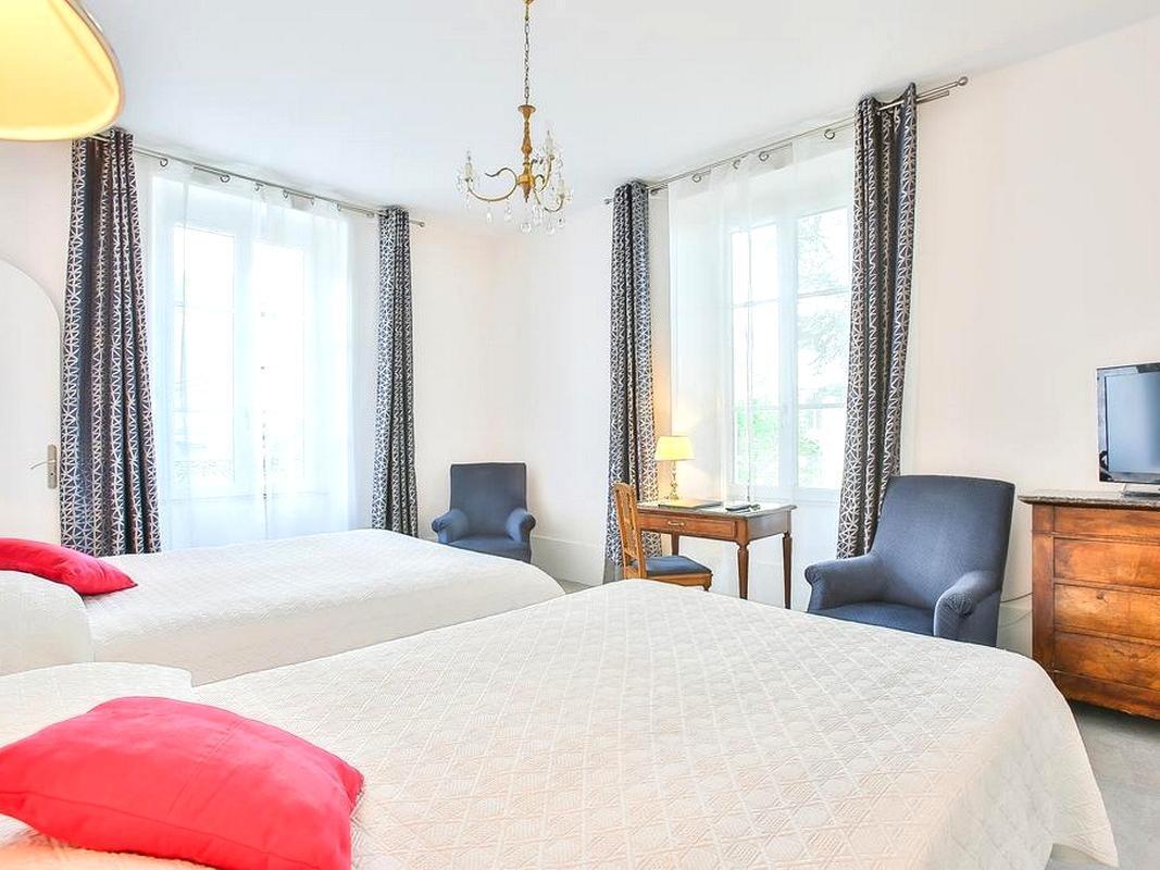 Logis Hotel Royal Saint-Mart رويات المظهر الخارجي الصورة