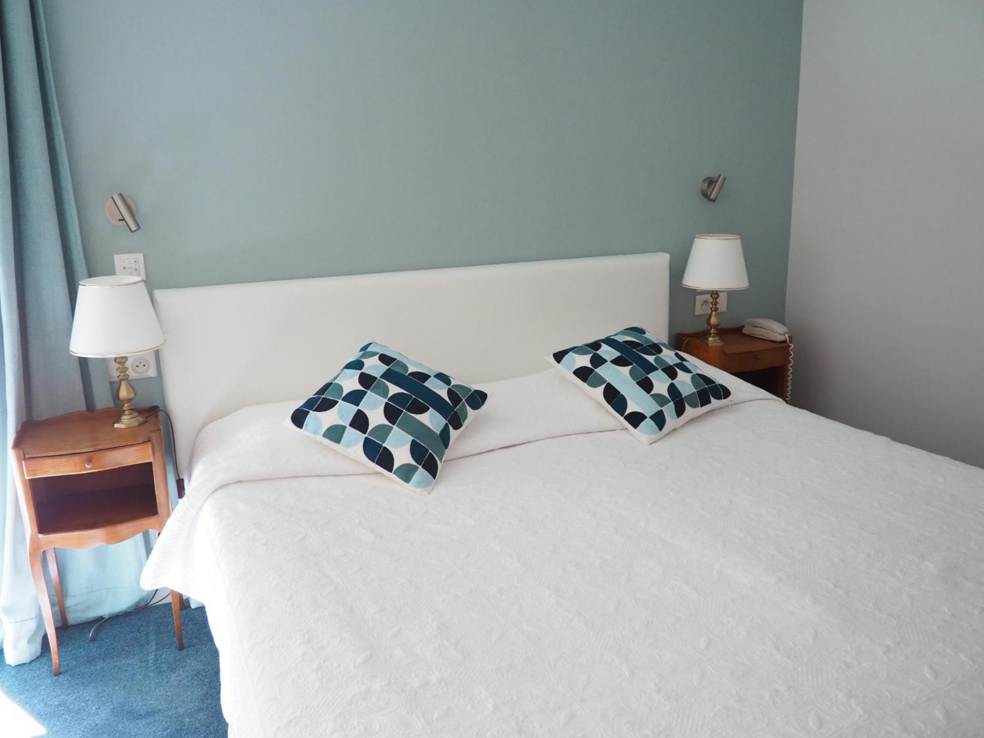 Logis Hotel Royal Saint-Mart رويات المظهر الخارجي الصورة